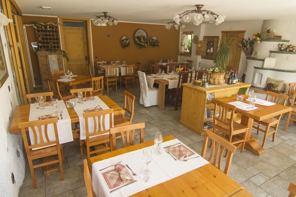 Agriturismo Raethia Isolaccia Exterior photo