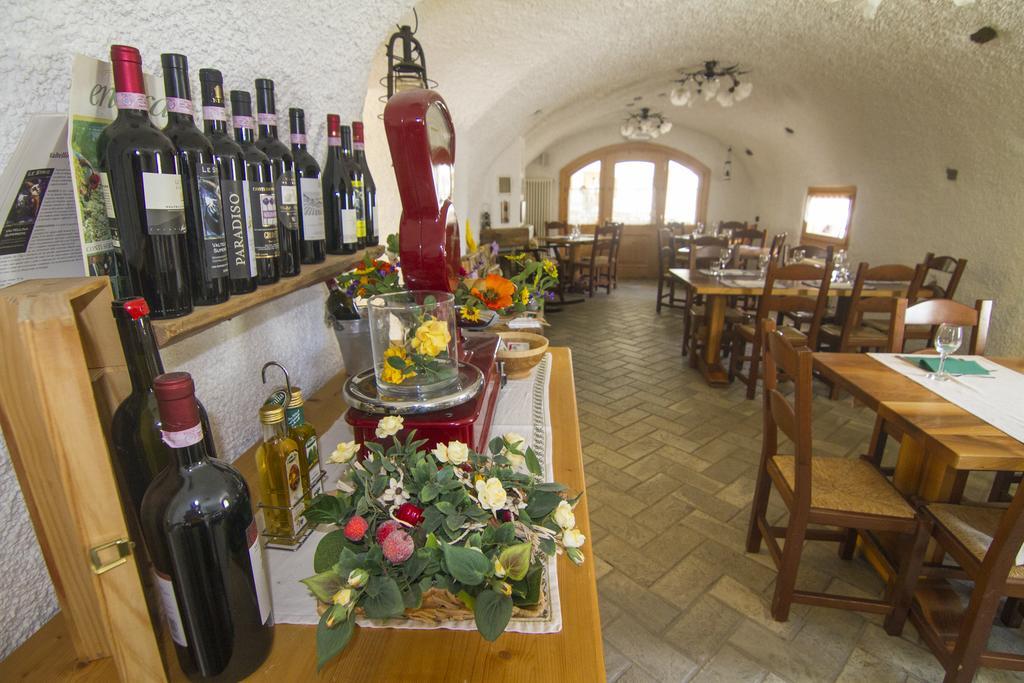 Agriturismo Raethia Isolaccia Exterior photo